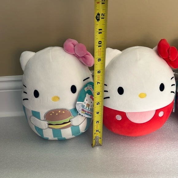 ๐ Squishmallows Hello Kitty Set of 3 - Picture 2 of 7